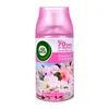 A product shot of an Air Wick automatic spray refill. Anteprima dell’immagine prodotto