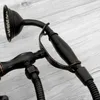 Close-up of a vintage-style shower head and handle. Anteprima dell’immagine prodotto