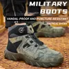 A close-up marketing image of a military-style tactical boot with text overlays. Produktbild-Vorschau