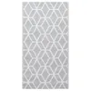 A flat lay of a rectangular rug with a geometric pattern. Produktbild-Vorschau