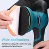 A person is holding a polishing pad near a waxing polisher. Produktbild-Vorschau