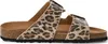 A side view of a single leopard print sandal. Produktbild-Vorschau