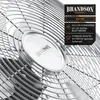 Close-up of a fan grill with marketing text overlay. Voir les images du produit