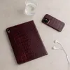 Étagère Selencia Croco pour Apple iPad Air 11 pouces (2026) Voir les images du produit 8