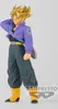 A full-body shot of a Trunks action figure from Dragon Ball Z. Produktbild-Vorschau