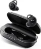A pair of black wireless earbuds and their charging case are displayed against a white background. Voir les images du produit