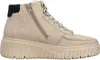 A side view of a beige women's boot. Voir les images du produit
