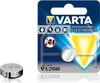 A Varta V12GA battery is shown next to its retail packaging. Produktbild-Vorschau