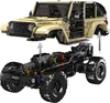 A tan off-road vehicle body is shown above a black chassis, with arrows indicating they are being joined. Voir les images du produit