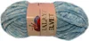 A ball of light blue velvet yarn with a pink label. Náhled obrázku produktu