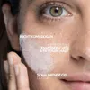 Gel limpiador iluminador La Roche-Posay Vitamin C, 200 ml Vista previa de la imagen del producto 9