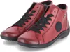 A pair of red leather high-top shoes with black laces and soles, shown from a slightly elevated side angle against a white background. Produktbild-Vorschau