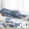 Minicee Hoodie Decke Hai mit Ärmeln Fleecedecke Gr. L bis Produktbild-Vorschau 2