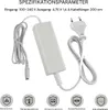 A white power adapter and its cables are laid out on a white background, with icons and text describing its features below. Produktbild-Vorschau