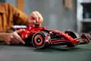 LEGO® Technic 42207 Ferrari SF-24 F1 auto da corsa Anteprima dell’immagine prodotto 10