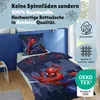 A Spiderman-themed duvet cover and pillowcase set displayed on a bed in a child's room. Produktbild-Vorschau
