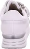 A close-up rear view of a white sneaker with a platform sole. Voir les images du produit