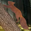 Rostiges Eichhörnchen zum Schraube in Holz, Gartenstecker Produktbild-Vorschau 3