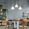 Lampa wisząca nad stół biała listwa 3 klosze z drewnianymi Podgląd zdjęcia produktu 4