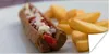 MuchoWow® Poster Leckeres Frikandel-Spezial mit Pommes Produktbild-Vorschau 1