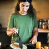Fiskars - Poêle à omelette avec revêtement antiadhésif, 22 Voir les images du produit 5