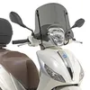 Cupolino fumé GIVI 22,5x44cm per PIAGGIO Medley 125-150 Anteprima dell’immagine prodotto 2