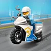 LEGO® City 60392 Poursuite en voiture avec moto de police Voir les images du produit 15