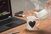 Hrnek Gadget Master Pixel Heart, měnící barvu, inspirovaný Náhled obrázku produktu 2