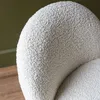 Fauteuil en tissu bouclette écru HELMI Voir les images du produit 9