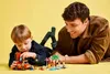 LEGO Bluey: Blueys stranduitstapje - Speelset met 3 Productafbeelding-voorbeeld 10
