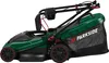 A side view of a green and black electric lawnmower with a grass catcher bag. Produktbild-Vorschau