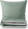 A folded duvet cover and pillowcase set. Voir les images du produit