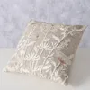 Coussin décoratif BLOMSTER, motif floral, 100% lin Voir les images du produit 3