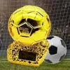 Goldener Ball – Trophäen-Replika aus Kunstharz, 15 cm, Produktbild-Vorschau 7