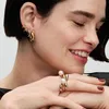 Pandora Damen Scharnier-Creolen 16 mm, Gold, eleganter Produktbild-Vorschau 2
