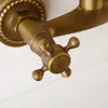 A close-up view of a vintage-style faucet handle and mounting. Podgląd zdjęcia produktu