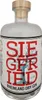 A bottle of Siegfried Rheinland Dry Gin against a white background. Produktbild-Vorschau
