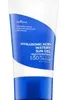 A product shot of a sunscreen tube. Anteprima dell’immagine prodotto