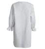 A white nightgown is shown from the back. Produktbild-Vorschau