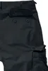 Close-up view of the back pockets and cargo pocket of black shorts. Produktbild-Vorschau