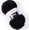 A ball of black yarn on a white background. Náhľad obrázku produktu