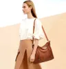 Borsa shopper - Versatile ed elegante - Un'affermazione del Anteprima dell’immagine prodotto 13