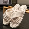 Damen Hausschuhe – Kuschelige, flauschige Pantoffeln mit Produktbild-Vorschau 4