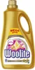 A golden bottle of Woolite Pro-Care laundry detergent. Podgląd zdjęcia produktu