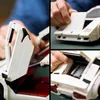 LEGO Icons Lamborghini Countach 5000 (10337) Anteprima dell’immagine prodotto 14