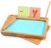 Montessori zandtafel van hout met blauw zand, geschikt voor Productafbeelding-voorbeeld 1