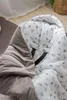 Simply Nature Musselin & Latte Velvet Decke für Kindersitz Produktbild-Vorschau 6