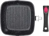 A top-down view of a square grill pan with a detachable handle next to it, presented on a white background. Anteprima dell’immagine prodotto