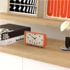Newgate Wideboy Wecker mit Creme Zifferblatt in Orange Produktbild-Vorschau 5