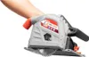 A hand holding a circular saw. Náhľad obrázku produktu